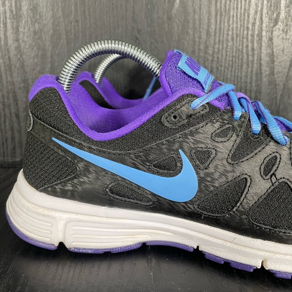 Nike Revolution 2 Women’s size 9 - Picture 2 of 9